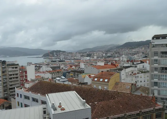Fantástica Vista De La Ría De En Pleno Centro * Vigo