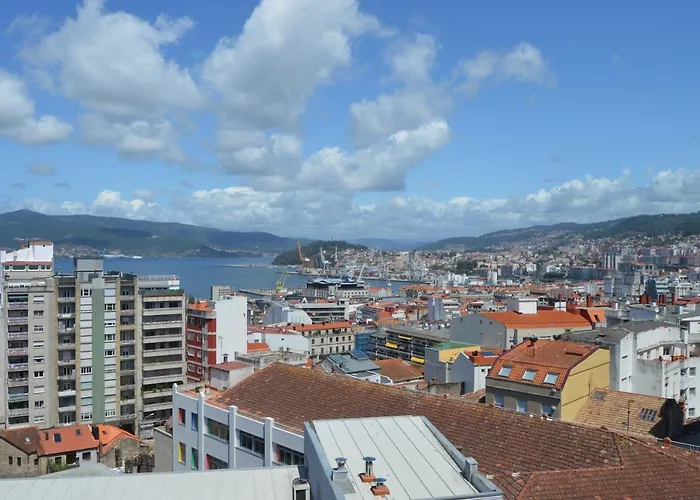 Fantástica Vista De La Ría De En Pleno Centro * Vigo